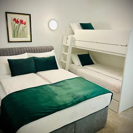 Hotel Genta *